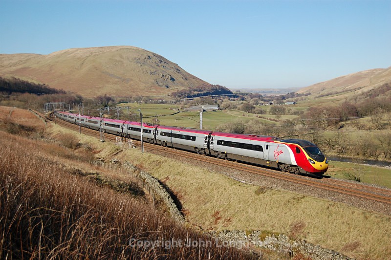 JL - 17.3.16 390121 9M56 1251 Edinburgh - Euston, Dillicar Common - West Coast Main Line (north to south)