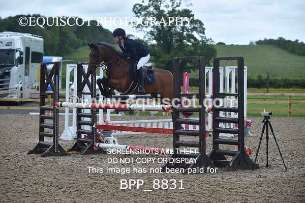 BPP_8831 - CLASS 7 Winter/ Summer 128cm/ Winter/ Summer 138cm