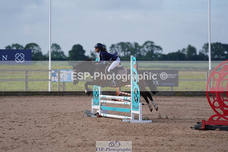 240713A-091824-00054 - Cls 2 70cm Open