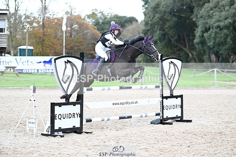 241117-152307-04751 - Cls 4 100-105cm