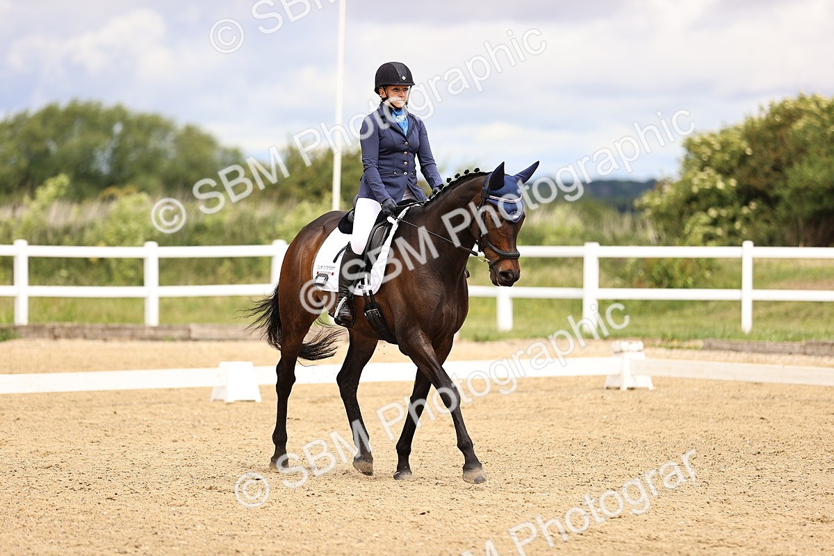 SBM_001916 - Class 2 - Novice 4 - 10.36-11.39