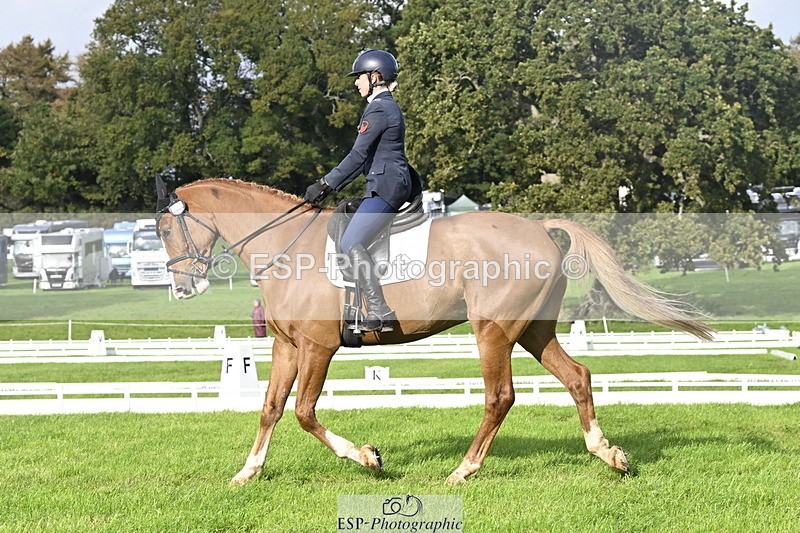 251023A-151327-04544 - E-387-Vittoria.Panizzon