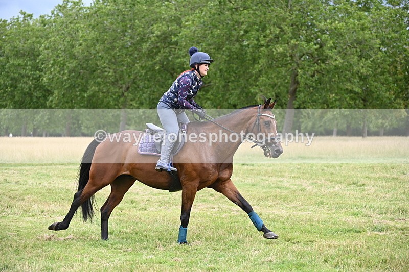 WJ6_2909 - Time at Jump 11:06 to 11:40
