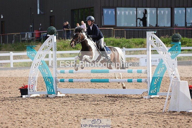 240629A-085340-02751 - Cls 16 British Novice and 80cm Open