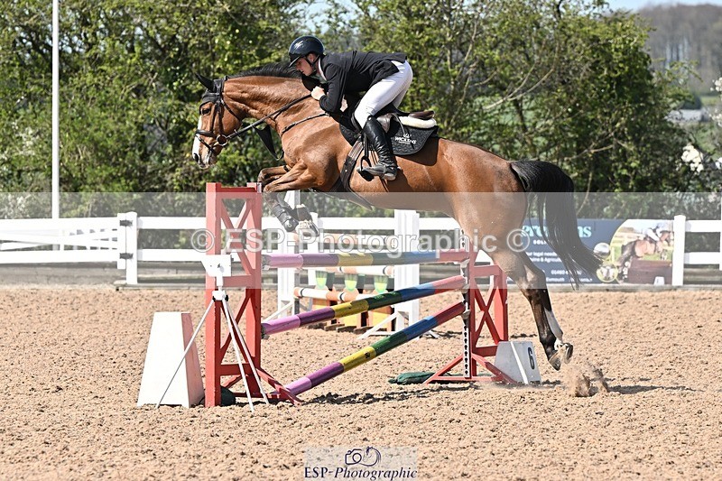 250409-121611-00500 - Snr 1.05m Open