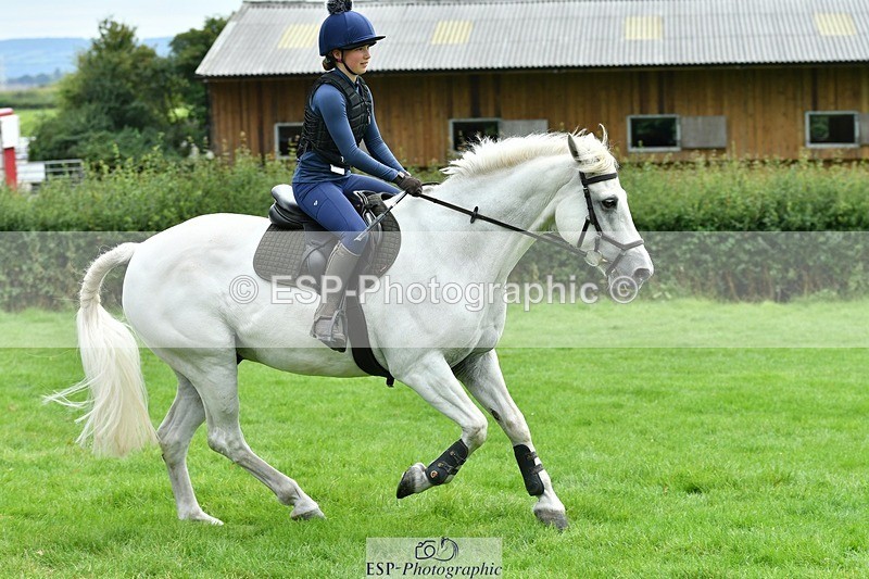 230817-142919-01305 - Theo's 2nd Group - XC