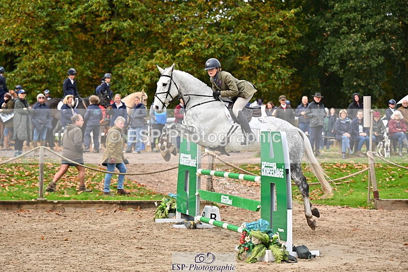 251026A-114503-24103 - D-329-Clementine.Montgomerie