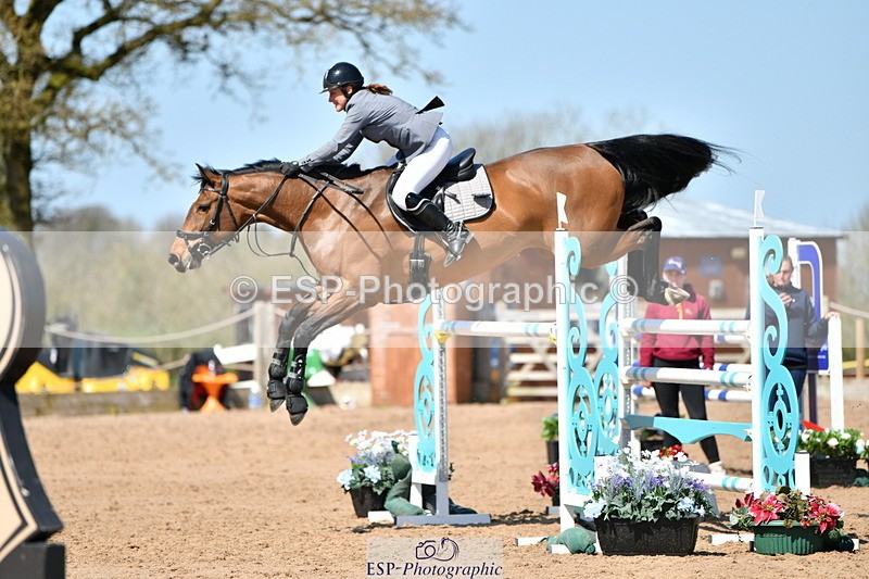 240420A-123203-10996 - Cls 3, 2 Star Small Tour 1.30m