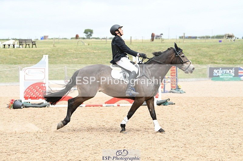 250807-135658-01447 - 90cm Round 2