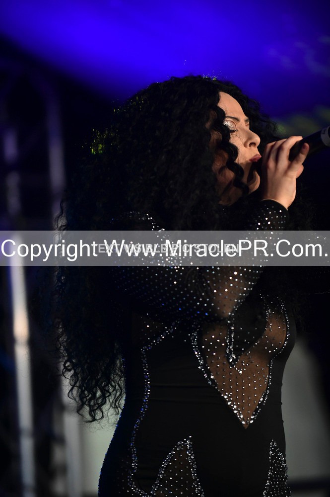 SH4_5992 - The Cher Experience