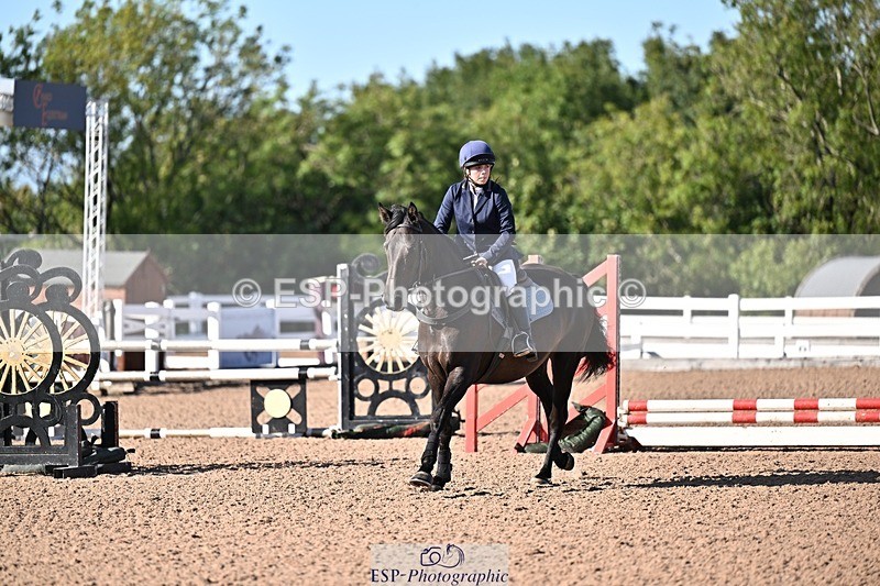 260915-161829-00010 - Clear Round and 60cm