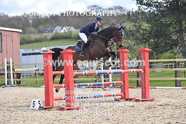 BPP_3519 - CLASS 6 Senior Newcomers/ 1.10m Open