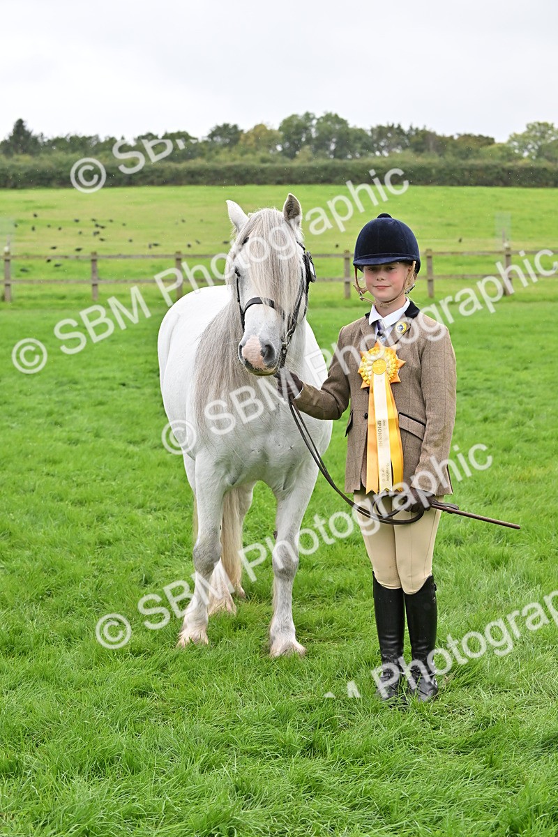 SBM_68638 - S42 - Junior Handler 9-12 Years