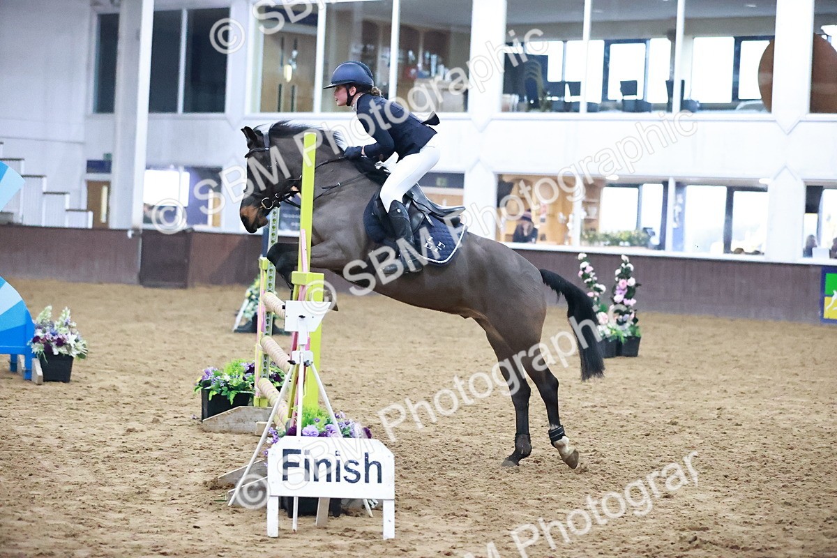 SBM_003187 - Class 13 - Blue Chip Pony Newcomers 1.00m