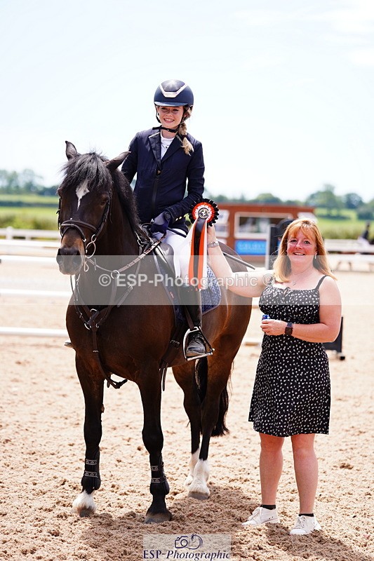 240629A-131438-05609 - Cls 18 Newcomers and 1m Open