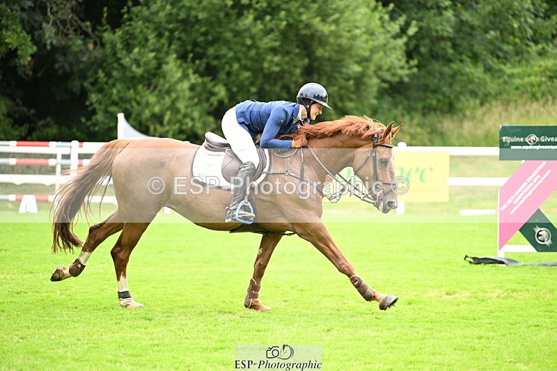 250705A-130924-14802 - Cls 30 Snr Foxhunter 2nd R Jump Offs and Presentations