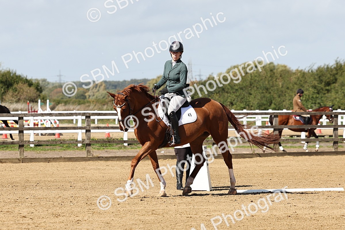 SBM_001048 - Class 46 - Novice 1 Combined Training
