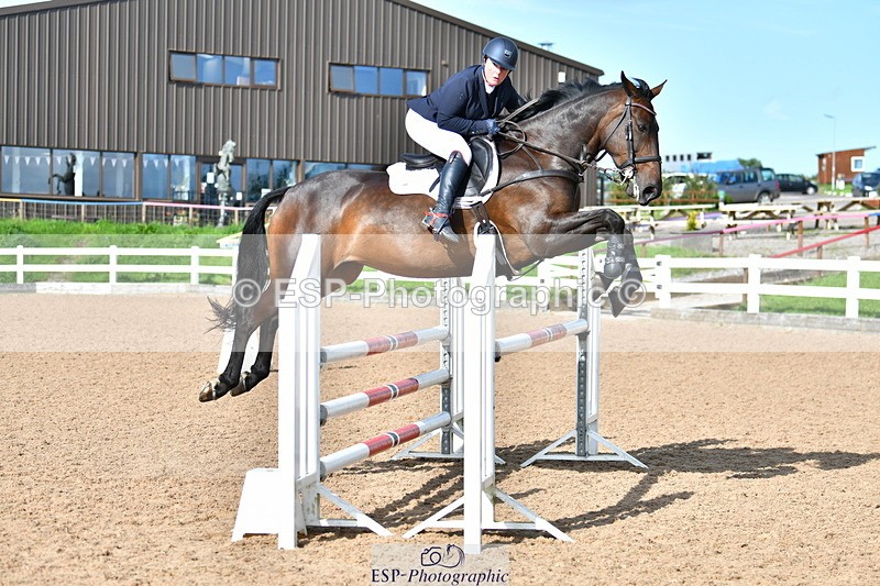 230819A-165238-01221 - Cls 35 1.10m Amateur Qualifier