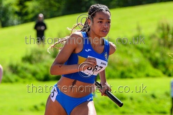 Relays26-920362 - Female Set One