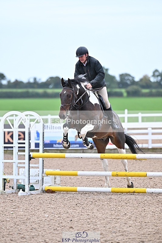 250914-093806-08220 - Cls 32 Snr British Novice and 90cm Open