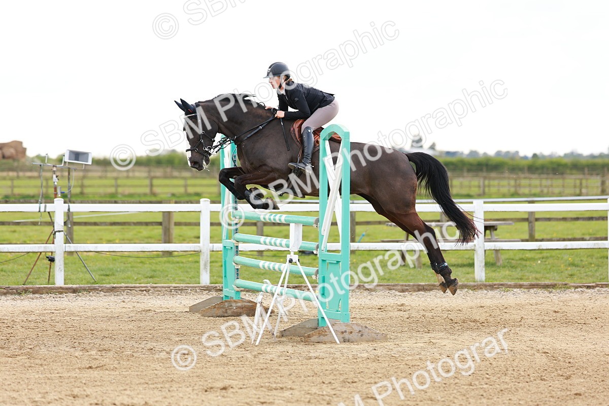 SBM_002633 - Class 5 - Senior Foxhunter - 1.20m