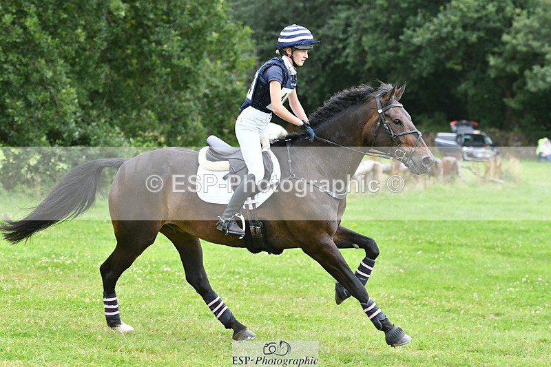 240804-124801-13570 - 454-Bella_Stevens-TOTALLY_WORTH_IT