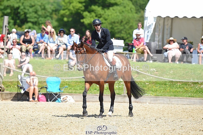 230528-114428-15352 - 371-JERPOINT_ECLIPSE-Max_Gordon-SUNTrotUp+SJ