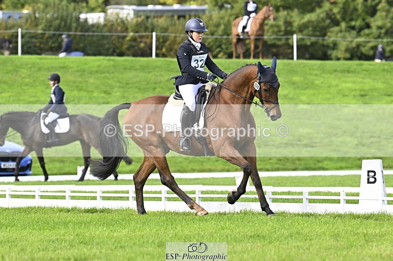 251023A-140922-04266 - D-328-Julia.Knight-Jones