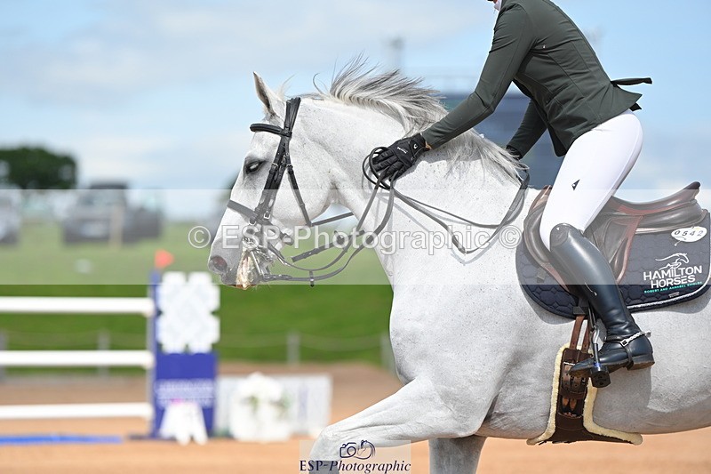 230721A-155331-07481 - Cls 10, 2 Star Big 1.45m Start to break