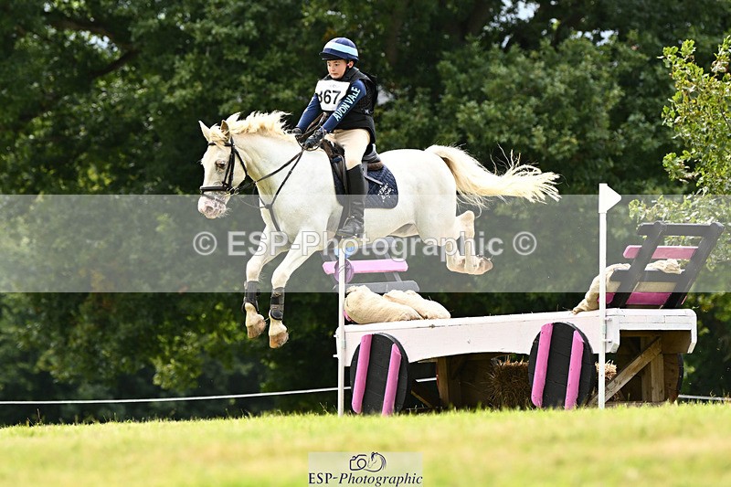 240825X-162151-36741 - 80cm XC 15.30 to 16.30