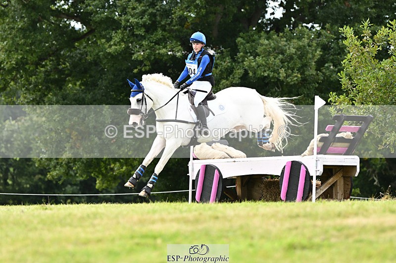 240825X-141146-34942 - 80cm XC 14.30 to 15.30