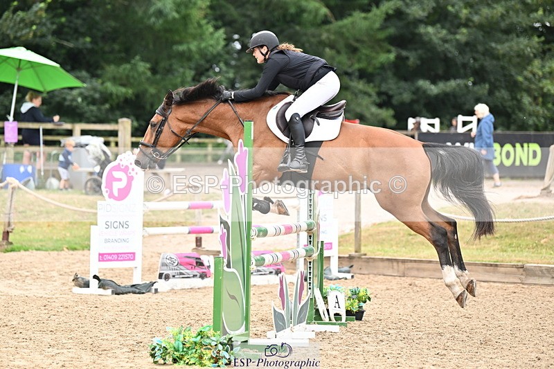 250706A-113902-18513 - Cls 48 Snr 1.05m Grand Prix