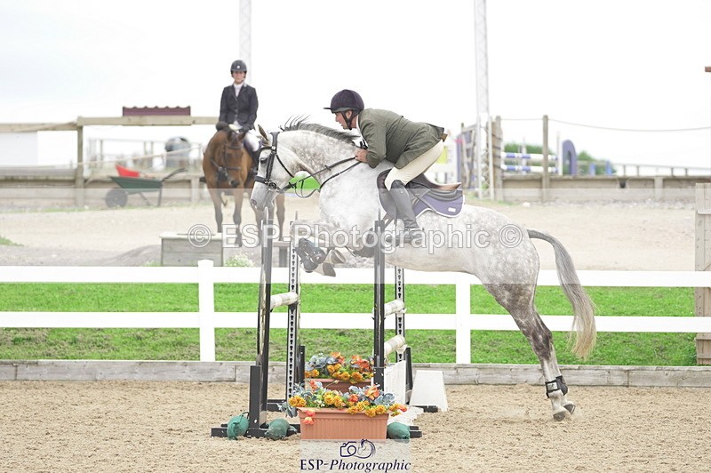 230810A-134650-02513 - Cls 4 1.05m Amateur Quali