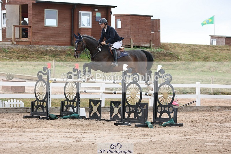 250717-134700-05579 - Cls 1, 3 Star Small Tour Start to Break