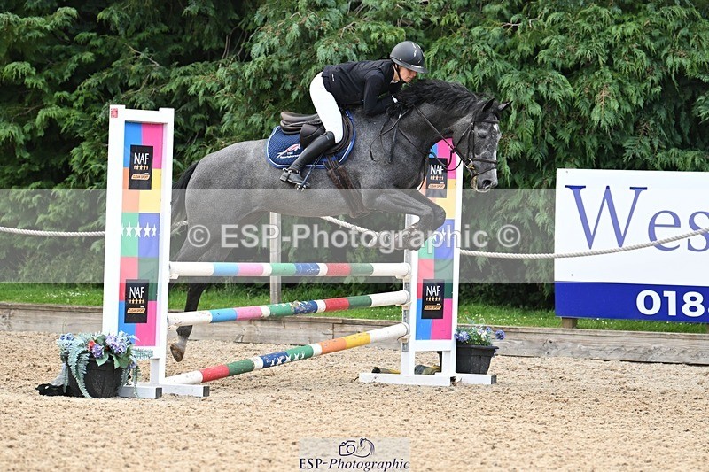 240704-101349-00567 - Cls 6 British Novice and 90cm Open