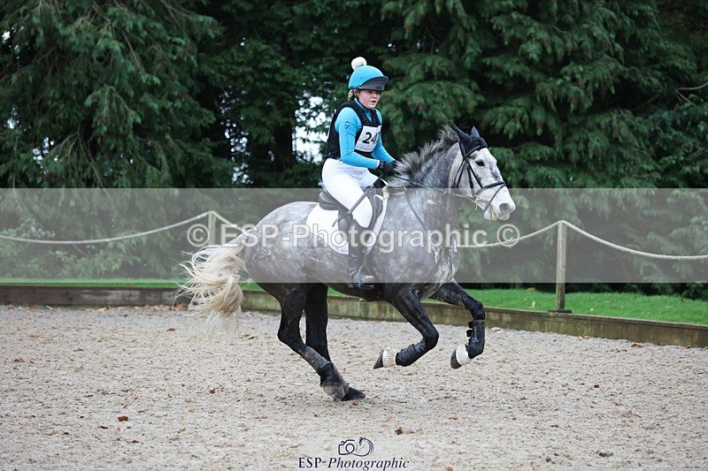 231118-142105-02237 - Cls 3 90cm