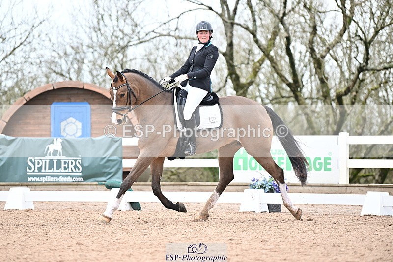 240218A-134131-07681 - 262-Amy.Hose-Enrique