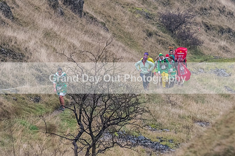 Litton-1050 - Litton Christmas Cracker Fell Race Sunday 15th December 2024