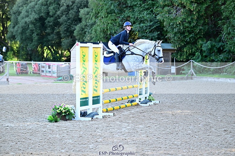 260905A-084651-00112 - Cls 01 AB 70cm Snr & Jnr