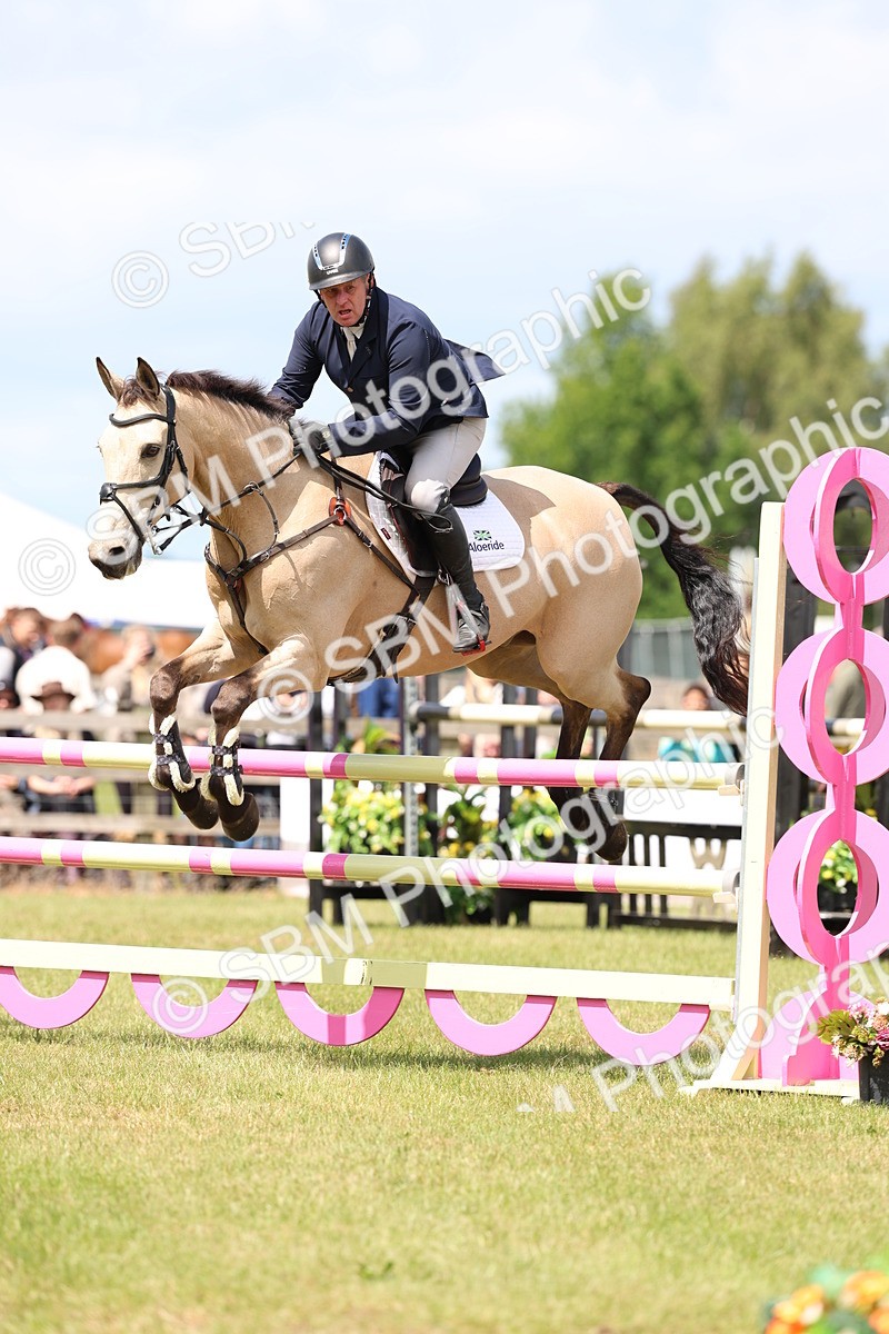 SBM_15593 - Class 207 - Senior 1.15m Open