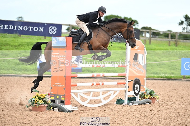 240727A-155530-06028 - Cls 16 Snr Foxhunter