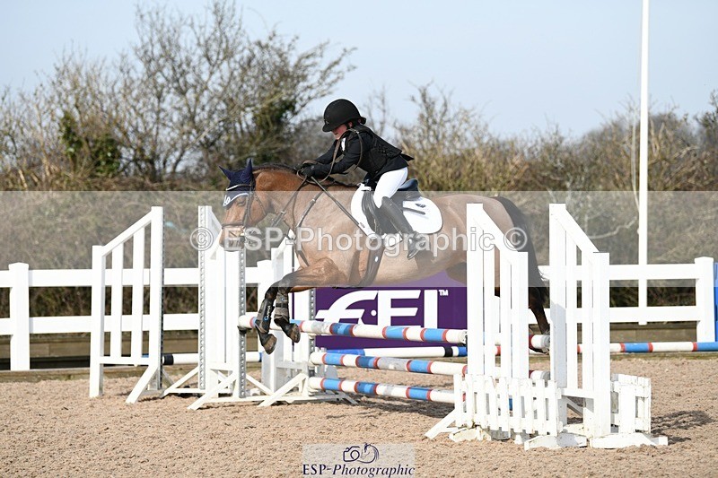 250309-103524-03377 - Cls 21+22, Club and Schools 70cm