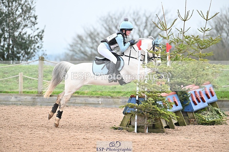 250118-110404-00583 - Cls 2 A&B 80cm 10.45 to 11.40