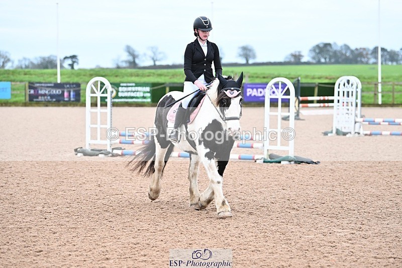 241116X-083303-00297 - Clear Round