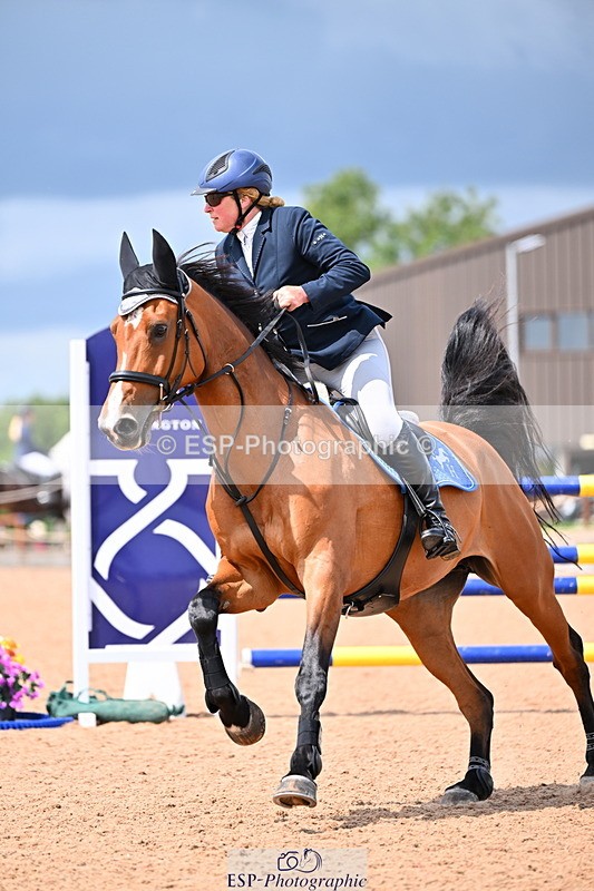 240726A-141339-01832 - Cls 4 Snr 1.20m Open