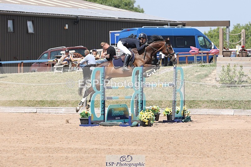 250725-133703-03003 - Cls 3 Snr Foxhunter