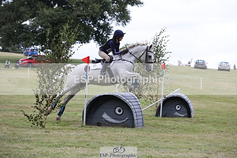 240825X-142234-34643 - 80cm XC 14.30 to 15.30