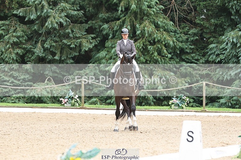 240810-112540-03057 - 198-Lucy.Baker-Last.Dancer