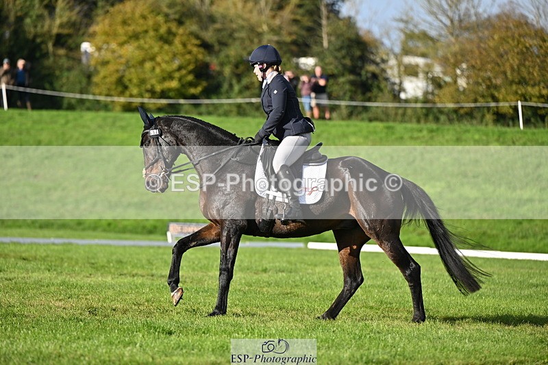 251024A-100943-07991 - F-452-Suzy.Stoneman