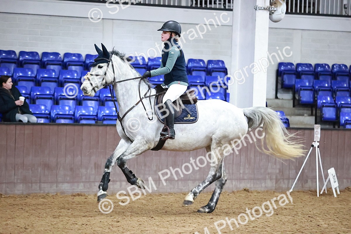 SBM_004113 - Class 14 - Clear Round 80cm